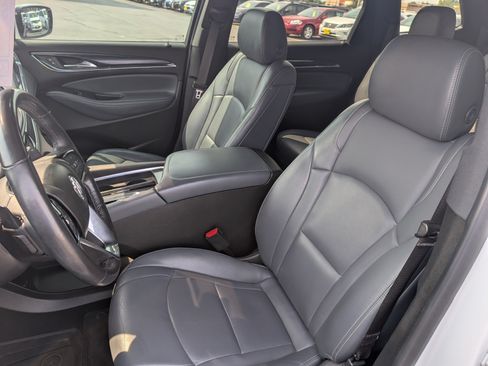 Used 2022 Buick Enclave Essence w/ Experience Buick Package AWD/4WD image 11