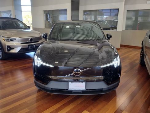 New 2025 Volvo EX30 Plus w/ Protection Package Premier image 3