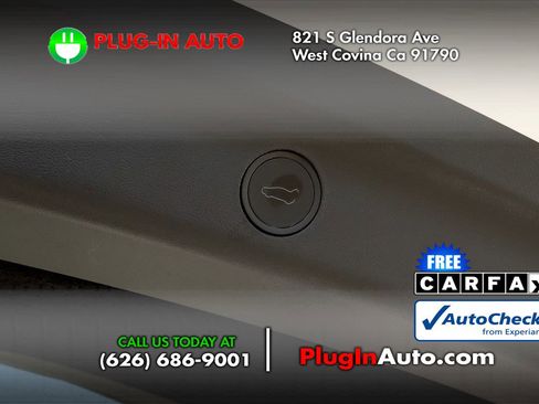 Used 2025 Tesla Model Y Long Range image 15