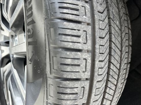 Used 2026 GMC Terrain Denali AWD/4WD image 8