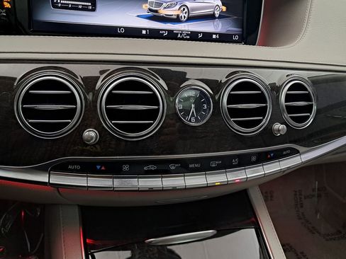 Used 2015 Mercedes-Benz S 550 Sedan Premium image 33