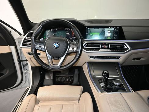 Used 2022 BMW X5 sDrive40i RWD image 16