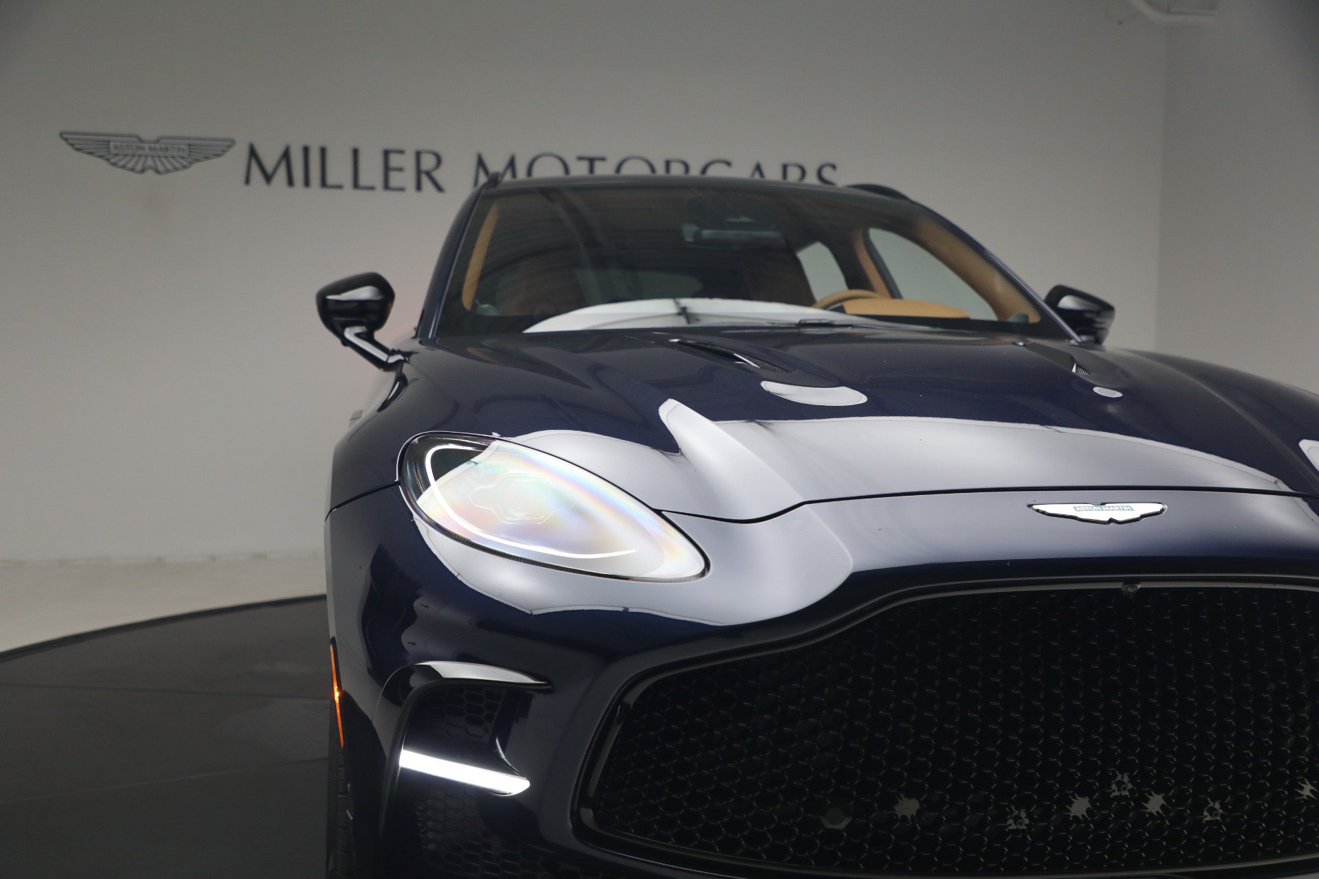 Used 2026 Aston Martin DBX S AWD/4WD image 31
