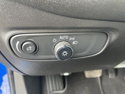 Certified 2024 Chevrolet Equinox LT image 32