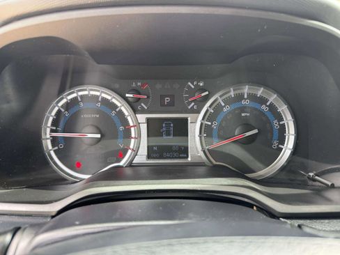 Used 2019 Toyota 4Runner TRD Off-Road AWD/4WD image 26