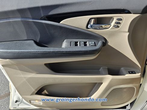 Used 2016 Honda Pilot Elite image 23