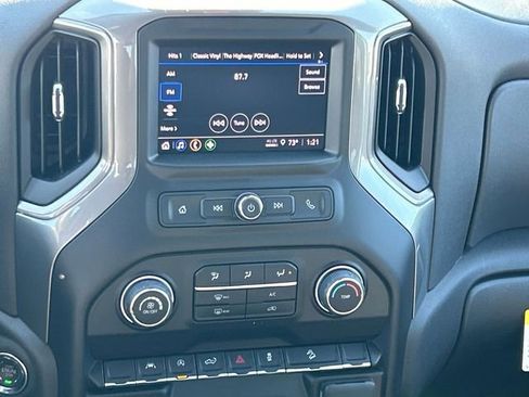 New 2026 Chevrolet Silverado 1500 Custom Trail Boss w/ Turbomax Blackout Package AWD/4WD image 16
