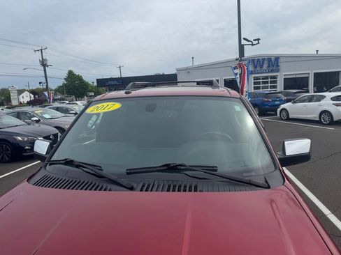 Used 2017 Lincoln Navigator Reserve AWD/4WD image 17