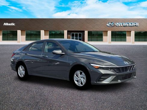 New 2026 Hyundai Elantra SE w/ Cargo Package image 10