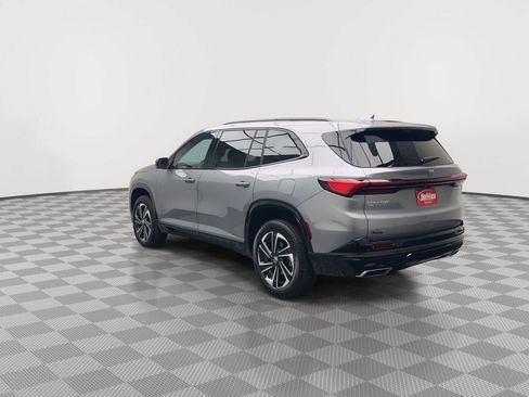 Used 2026 Buick Enclave Sport Touring w/ Power Package AWD/4WD image 38