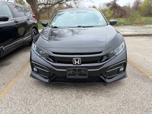 Used 2020 Honda Civic Sport image 2