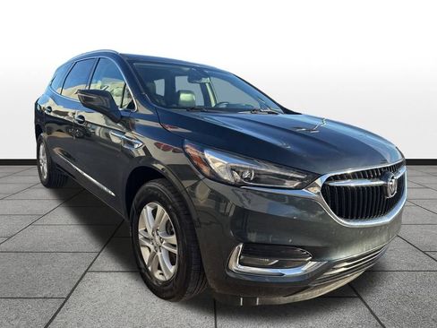 Used 2021 Buick Enclave Essence image 7