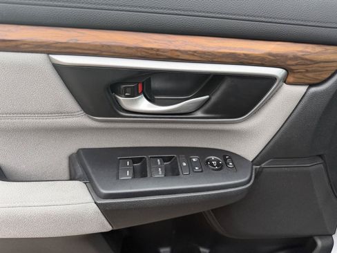 Used 2019 Honda CR-V EX image 13