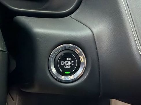 Used 2023 Chevrolet Tahoe LT image 28