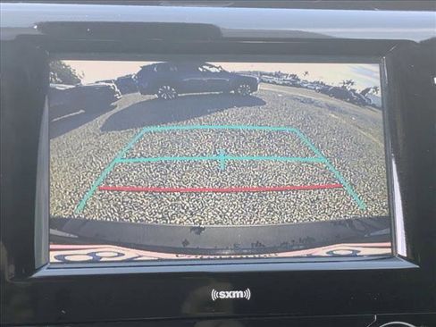 Used 2020 Toyota Camry SE image 21