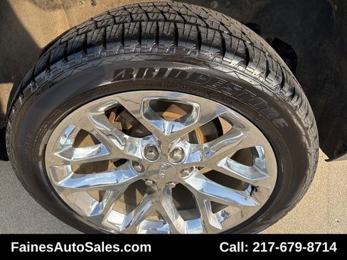 Used 2017 GMC Yukon Denali w/ Open Road Package image 32