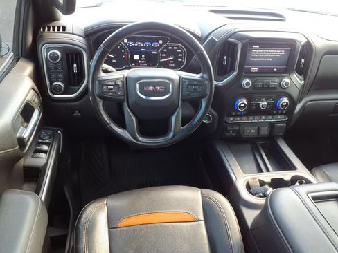 Used 2020 GMC Sierra 1500 AT4 w/ AT4 Premium Package AWD/4WD image 6