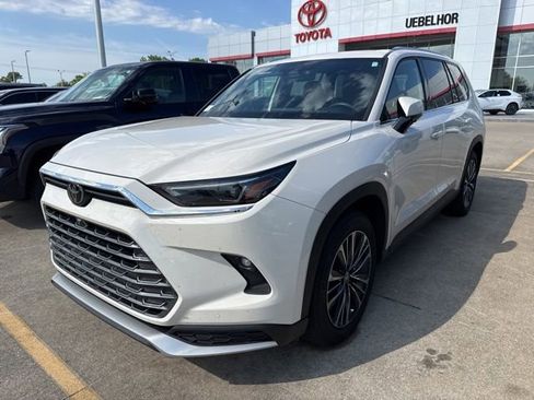 Used 2024 Toyota Grand Highlander AWD Hybrid image 1
