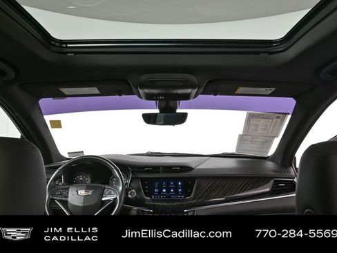 Certified 2022 Cadillac XT6 Premium Luxury w/ Technology Package image 19