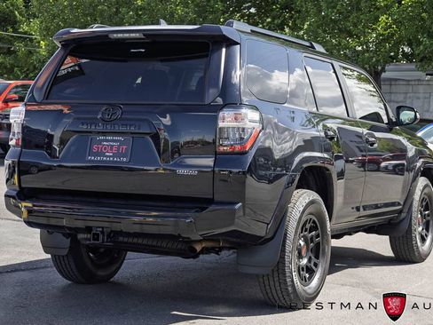 Used 2021 Toyota 4Runner Venture w/ Moonroof Package AWD/4WD image 16
