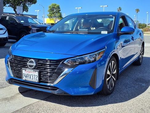 Used 2025 Nissan Sentra SV w/ SV Premium Package FWD image 29