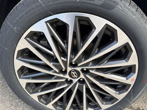 New 2026 Hyundai Palisade Calligraphy image 5