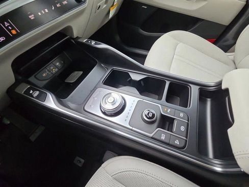 New 2026 Kia Sportage EX image 18