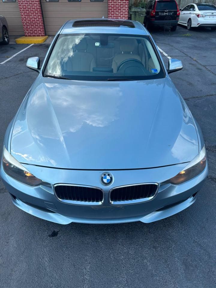 Used 2015 BMW 320i xDrive Sedan AWD/4WD image 11