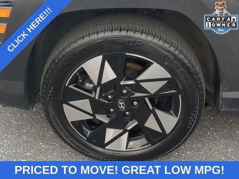 Used 2024 Hyundai Kona SEL image 12