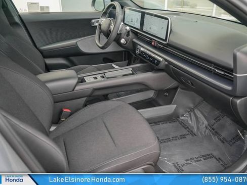 Used 2025 Hyundai Ioniq 6 Limited RWD image 17