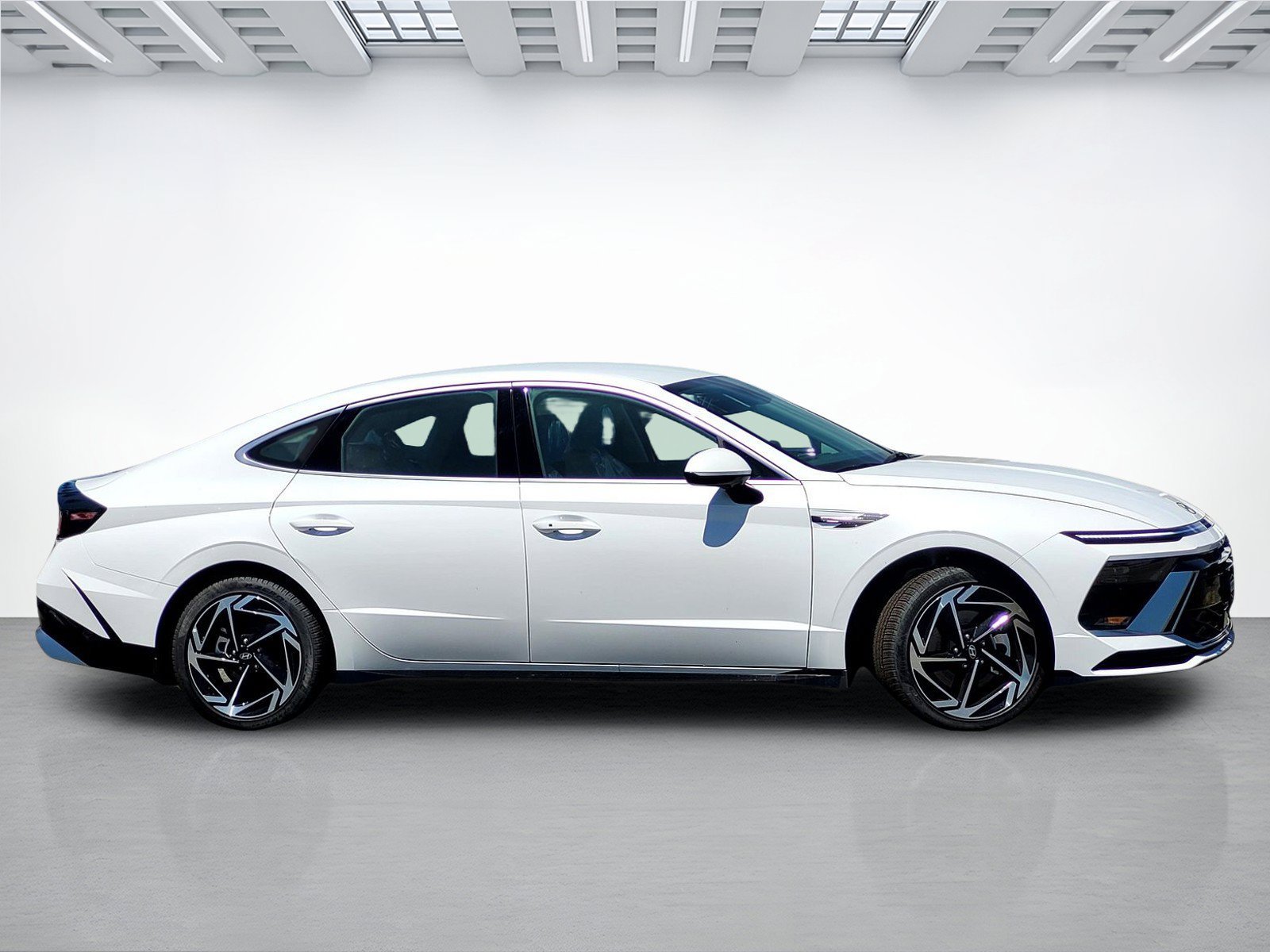New 2026 Hyundai Sonata SEL FWD image 3
