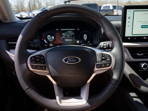 New 2026 Ford Explorer Active image 29