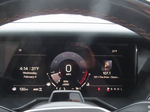 Used 2025 GMC Acadia AT4 w/ Super Cruise Package image 37