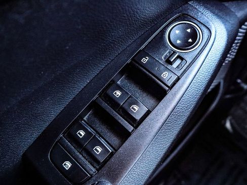 Used 2022 Kia Seltos LX image 21