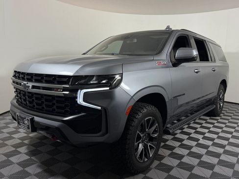 Used 2022 Chevrolet Suburban Z71 w/ Off-Road Capability Package AWD/4WD image 1