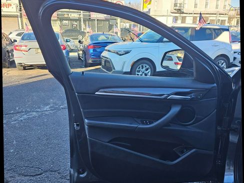 Used 2018 BMW X2 xDrive28i image 12