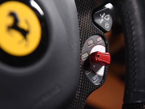 Used 2014 Ferrari F12 Berlinetta RWD image 22