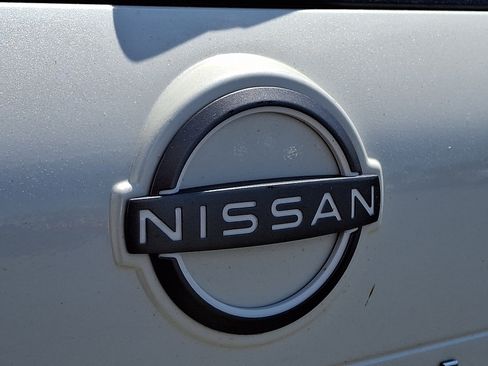 Used 2023 Nissan Rogue SV AWD/4WD image 30