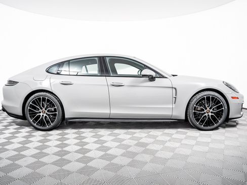 Certified 2023 Porsche Panamera 4 Platinum Edition w/ Assistance Package AWD/4WD image 9