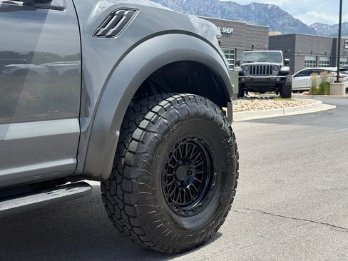 Used 2020 Ford F150 Raptor w/ Equipment Group 802A Luxury AWD/4WD image 4