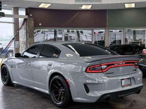 Used 2022 Dodge Charger SRT Hellcat image 21