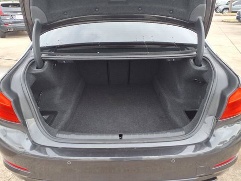 Used 2019 BMW 540i w/ Premium Package RWD image 7