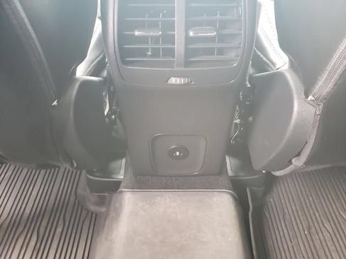 Used 2024 Ford Escape ST-Line w/ Tech Pack #1 FWD image 16