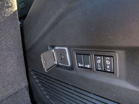 New 2026 Chevrolet Tahoe Premier image 11