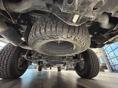 Used 2020 Jeep Gladiator Rubicon w/ Dual Top Group image 58