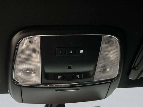 Used 2017 Dodge Charger SRT Hellcat image 38