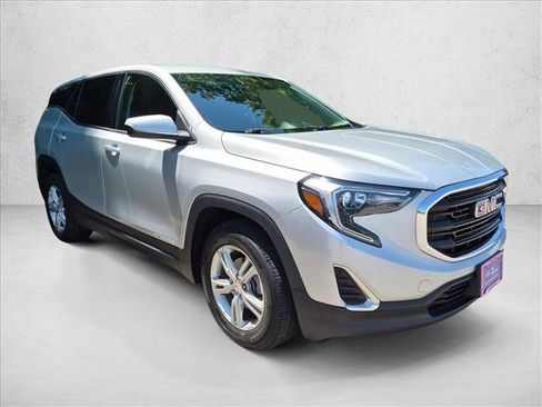 Used 2019 GMC Terrain SLE FWD image 3