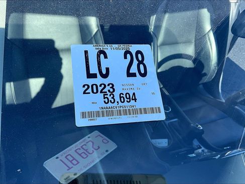 Used 2023 Nissan Maxima SV w/ Floor Mat Group image 4