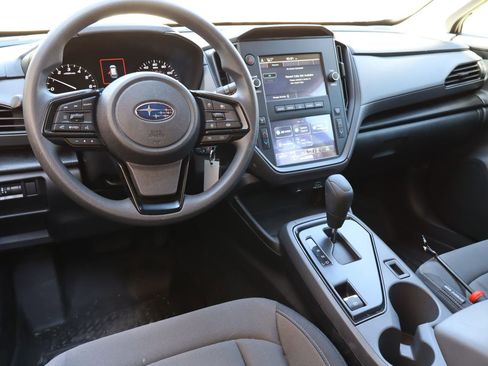 Used 2025 Subaru Crosstrek 2.0i AWD/4WD image 4