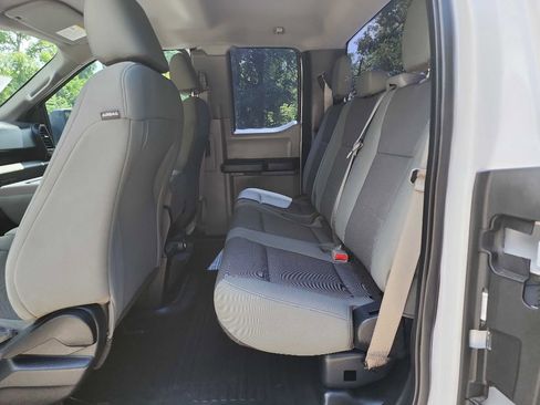 Used 2016 Ford F150 XL w/ XL Power Equipment Group AWD/4WD image 32
